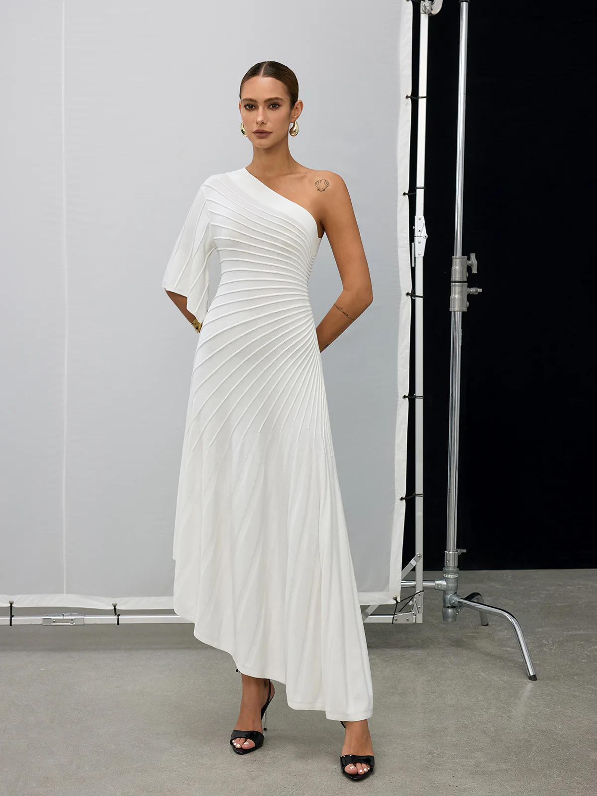 Asymmetric One-Shoulder Textured Sweater Dress - Wholesalesil