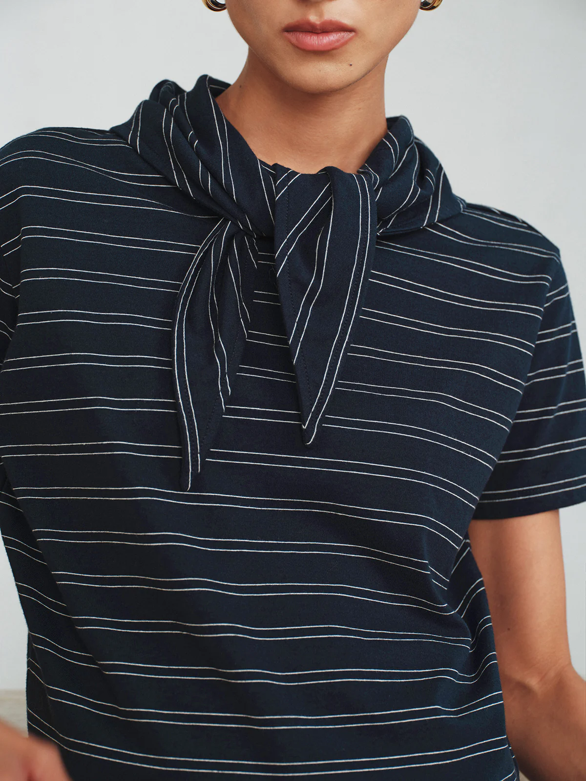 Striped Detachable Scarf Collar T-Shirt - Wholesalesil