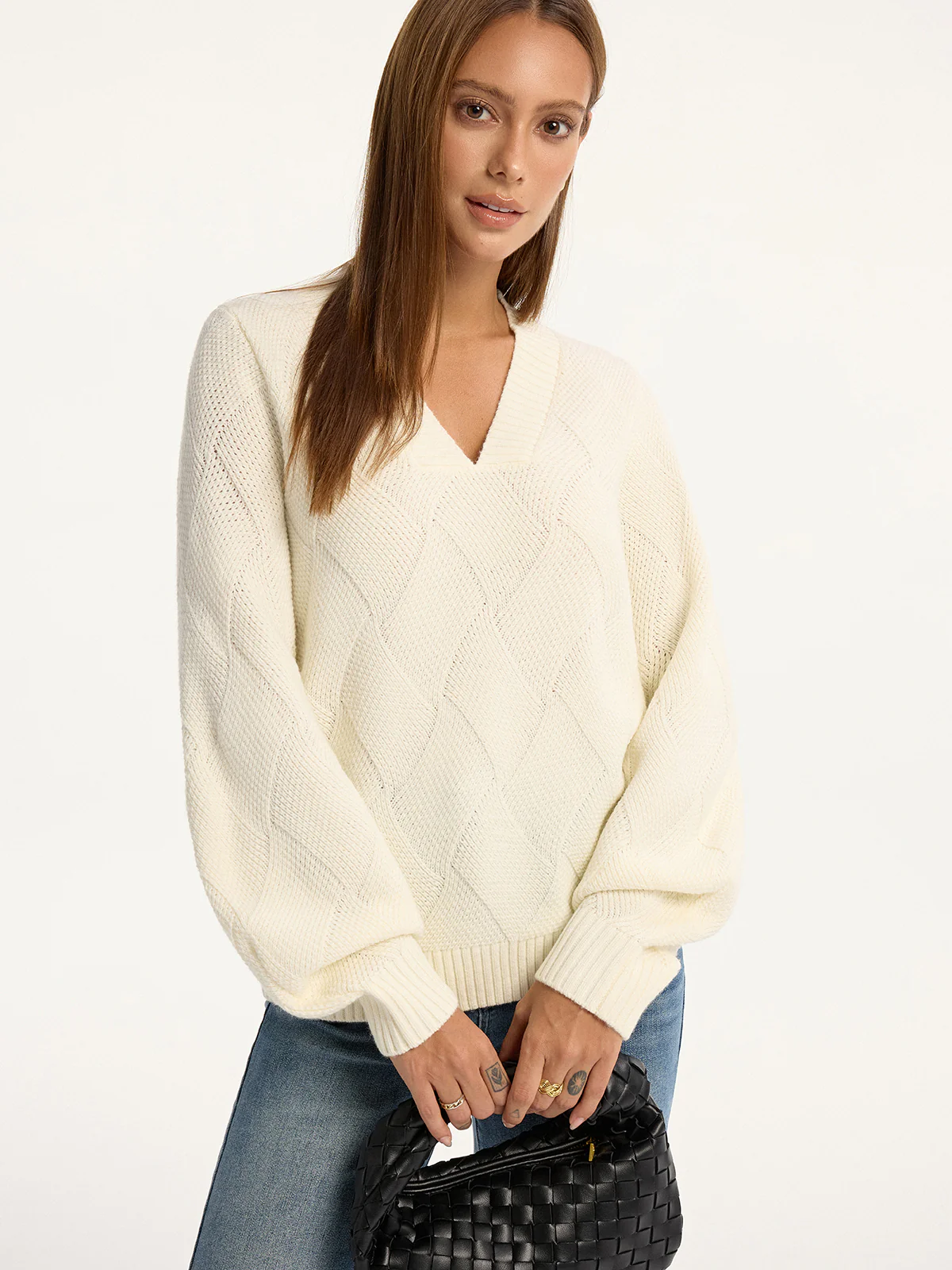 Wool-Blend Argyle Textured V-Neck Sweater - Wholesalesil
