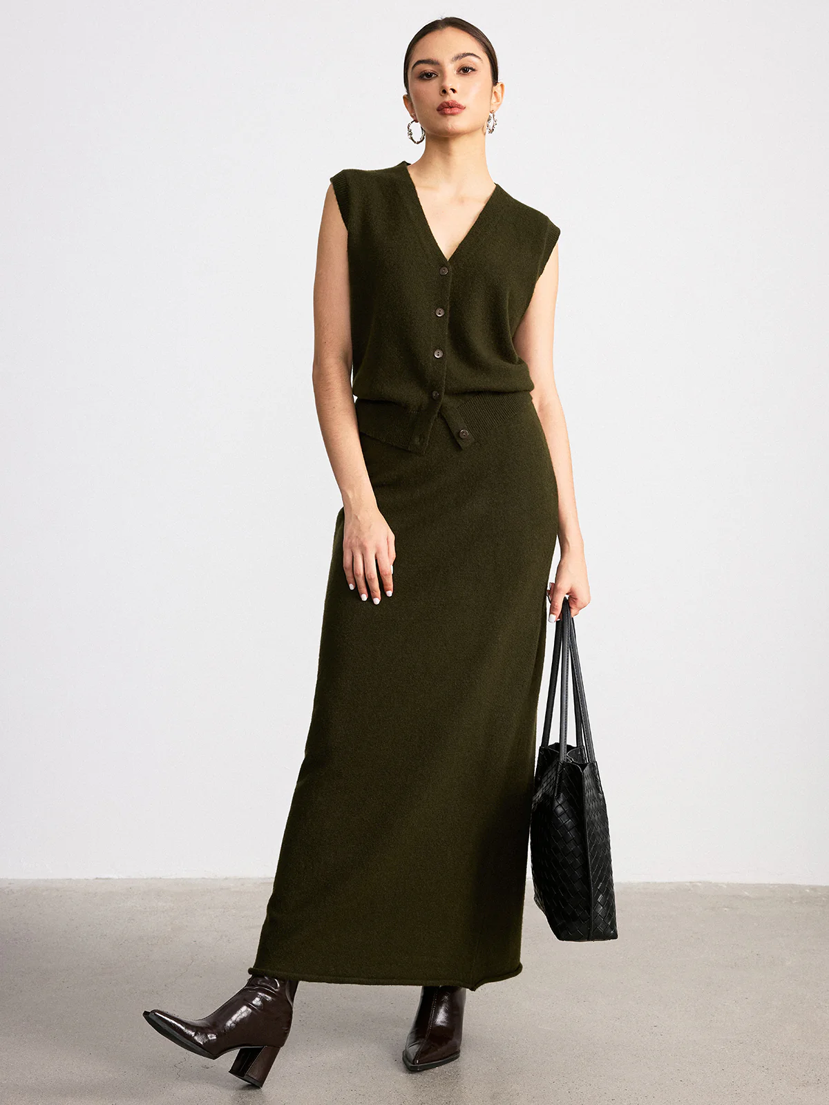 Wool Blend Knit Vest and Maxi Skirt Set - Wholesalesil