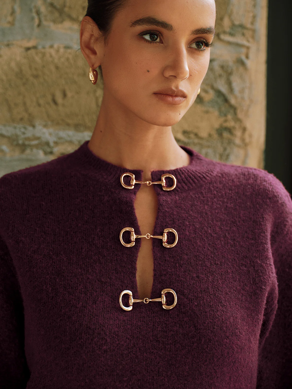 Horsebit Detail Long Sleeve Sweater - Wholesalesil