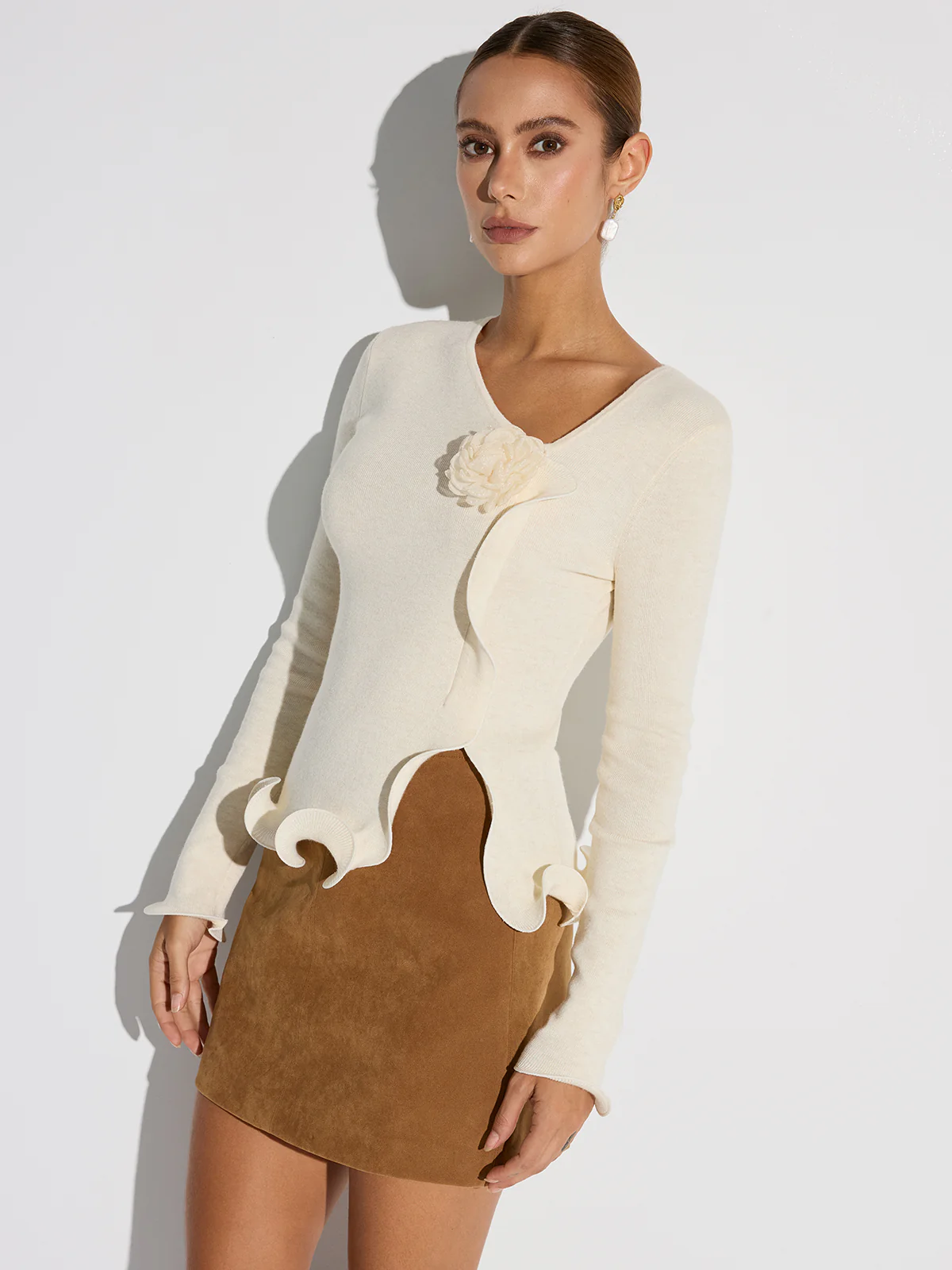 3D Floral Ruffled Hem Knit Top - Wholesalesil