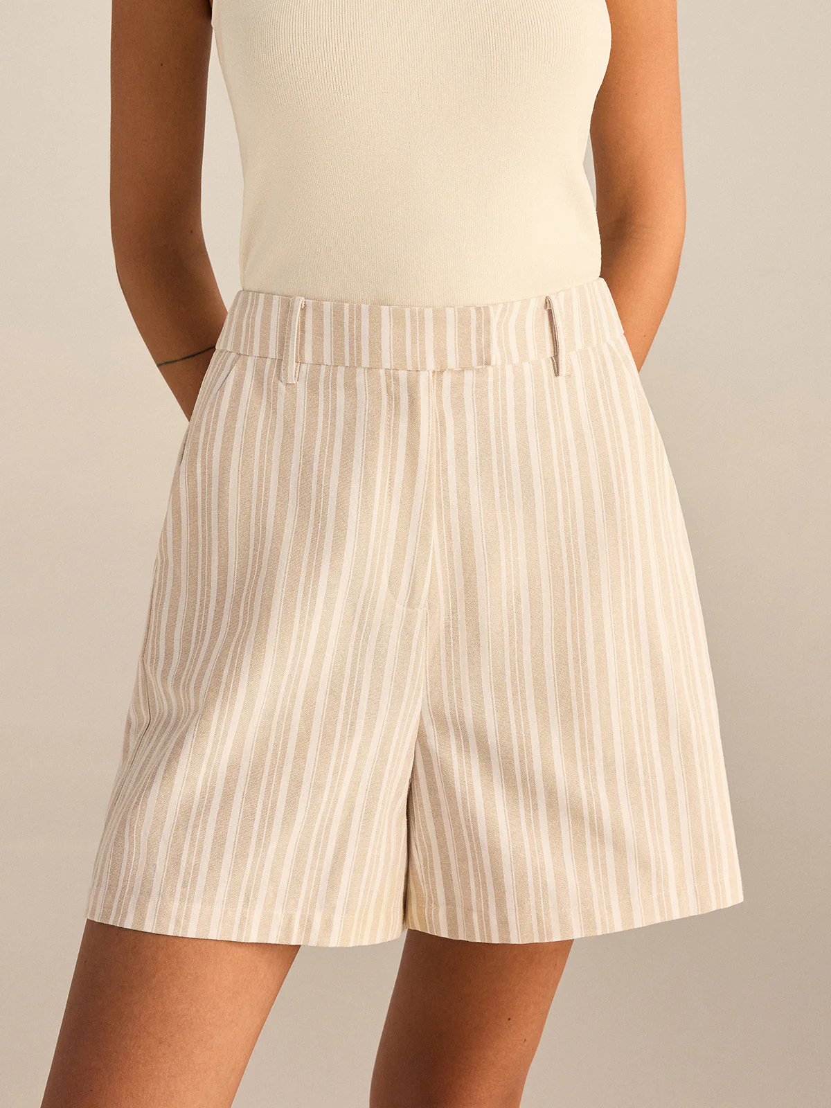 Striped Mid-Waist Shorts - Wholesalesil