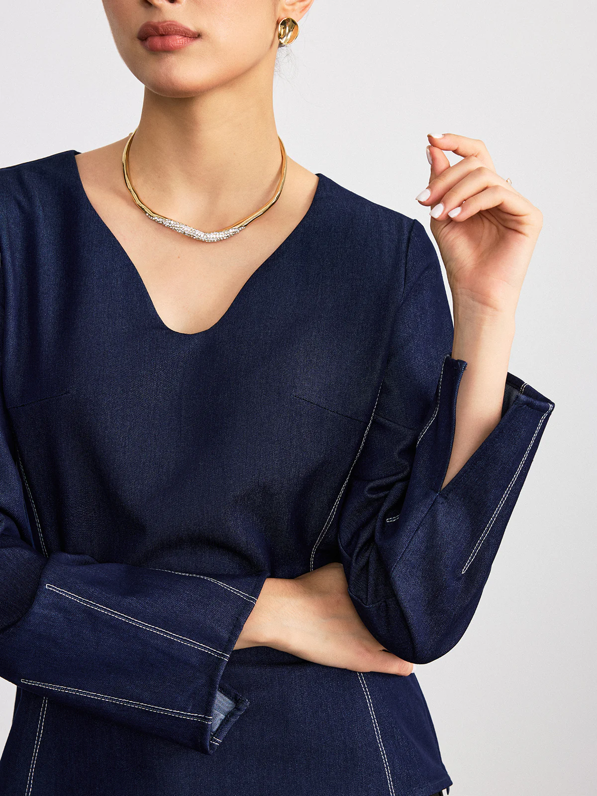 Notch Neck Contrast Stitched Blouse - Wholesalesil