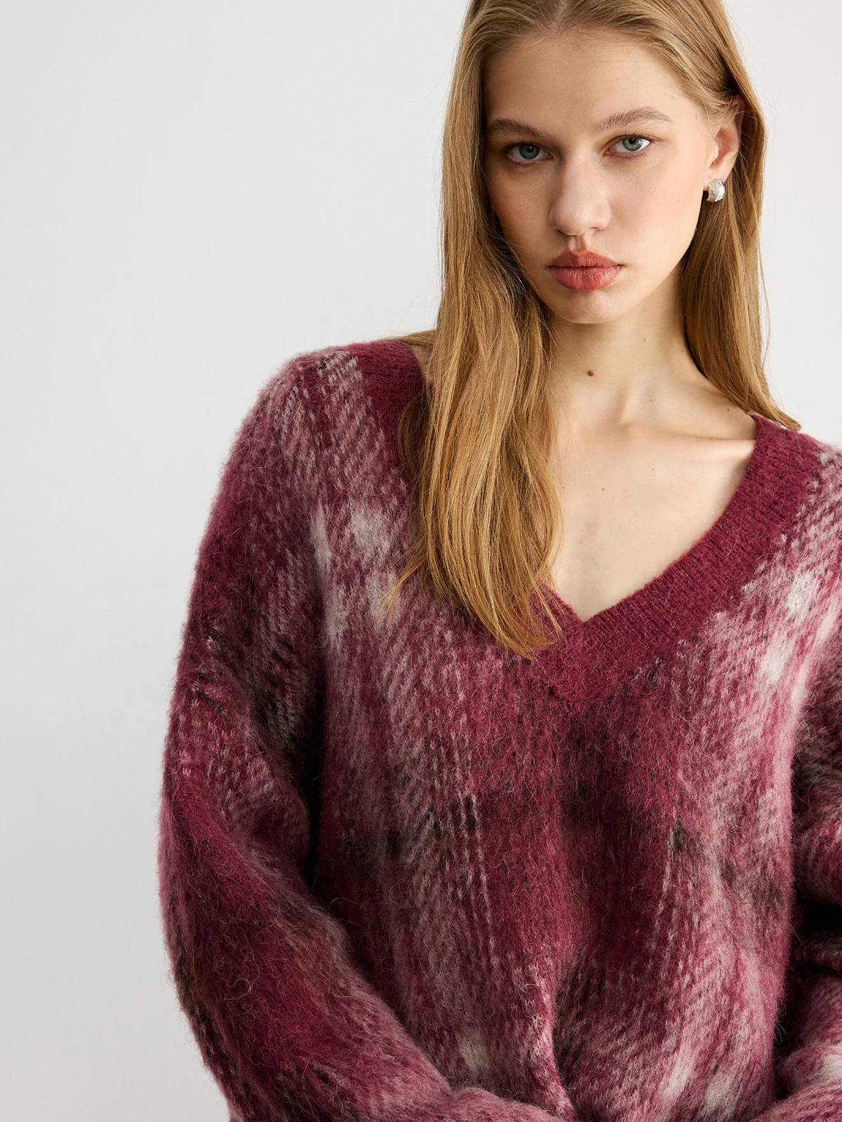 Plaid V-Neck Wool-Blend Sweater - Wholesalesil