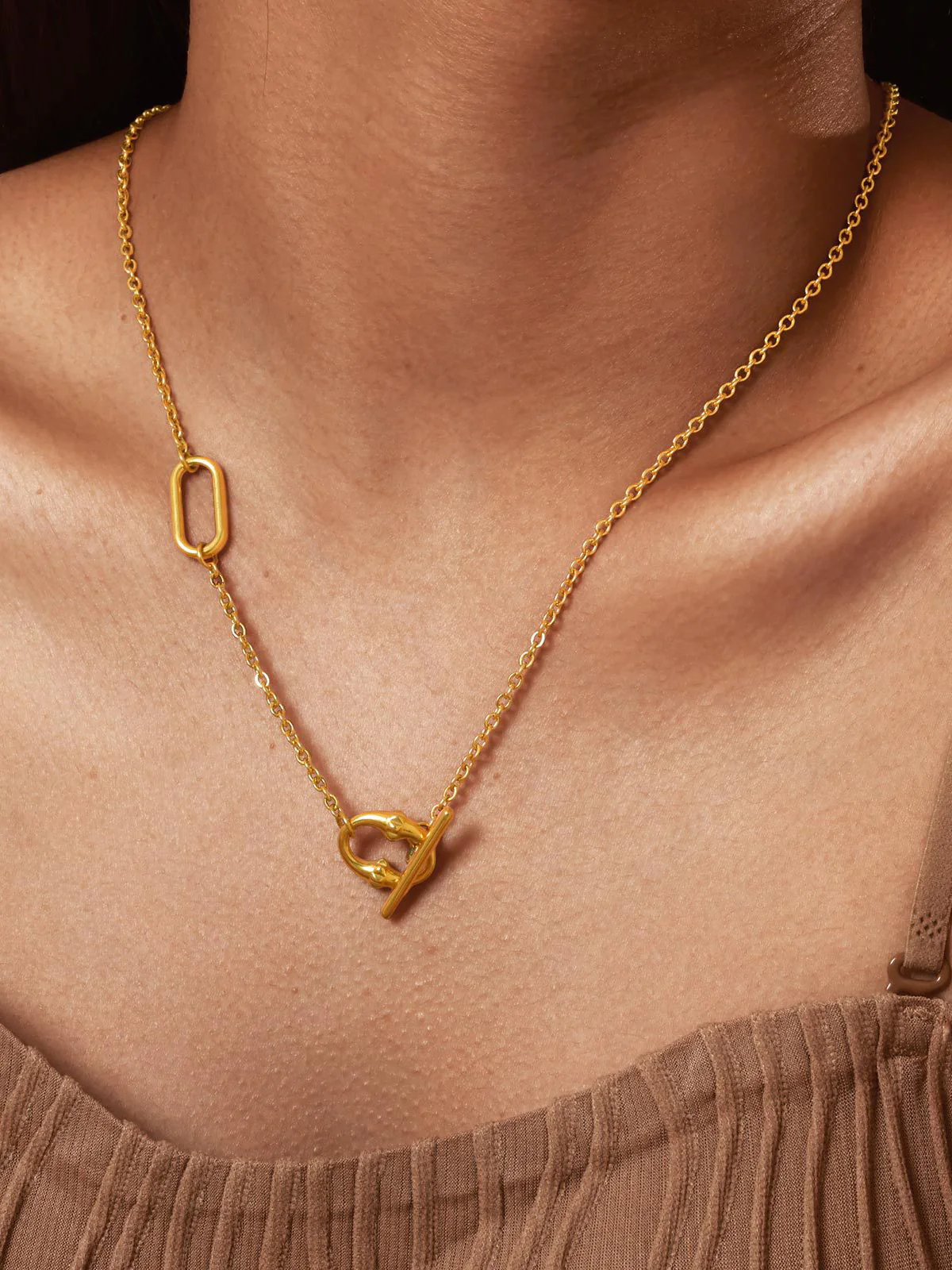 Toggle-Clasp Chain Necklace - Wholesalesil