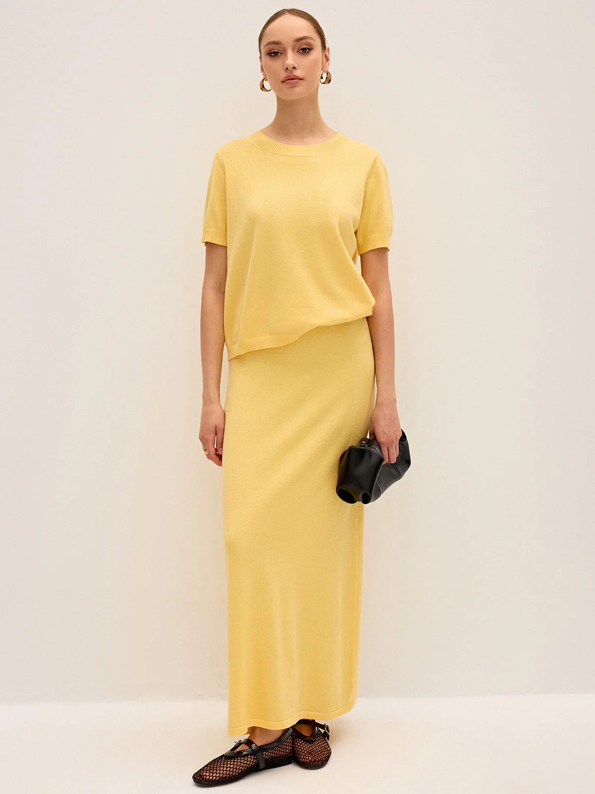 Knitted Short-Sleeve Top and Maxi Skirt Set - Wholesalesil