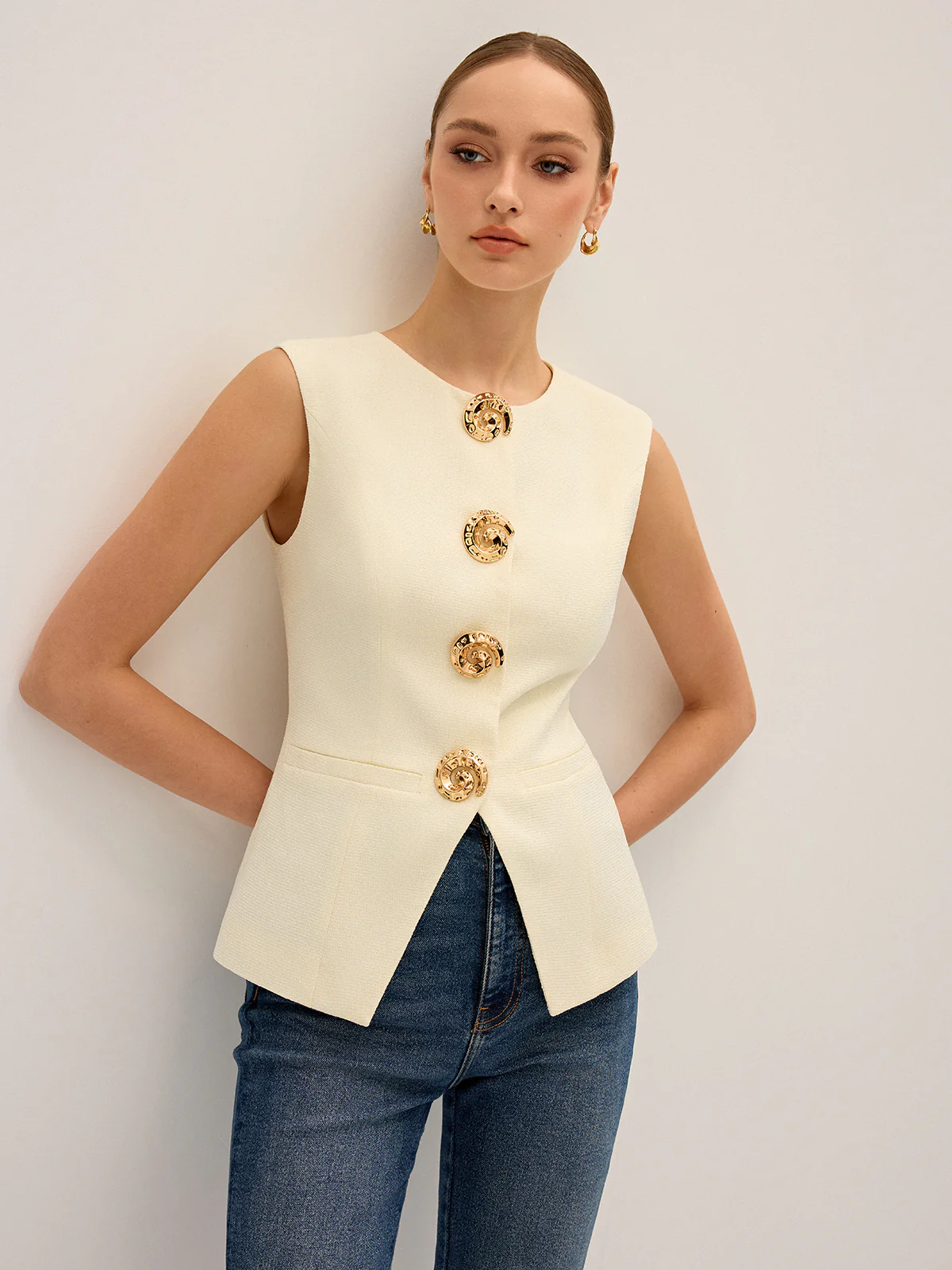 Metal Detail Sleeveless Vest - Wholesalesil