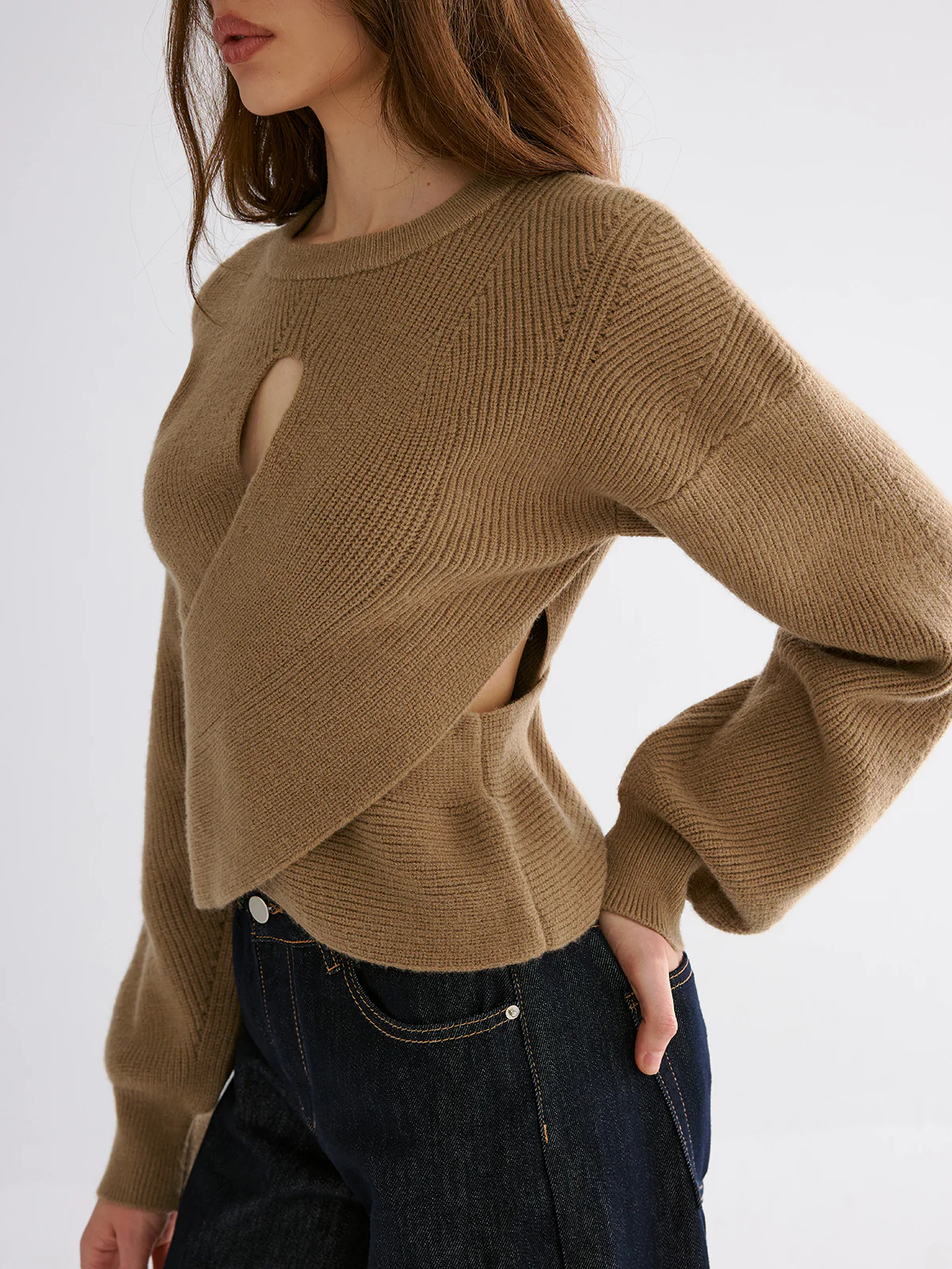 Cut-out Asymmetrical-Hem Sweater - Wholesalesil