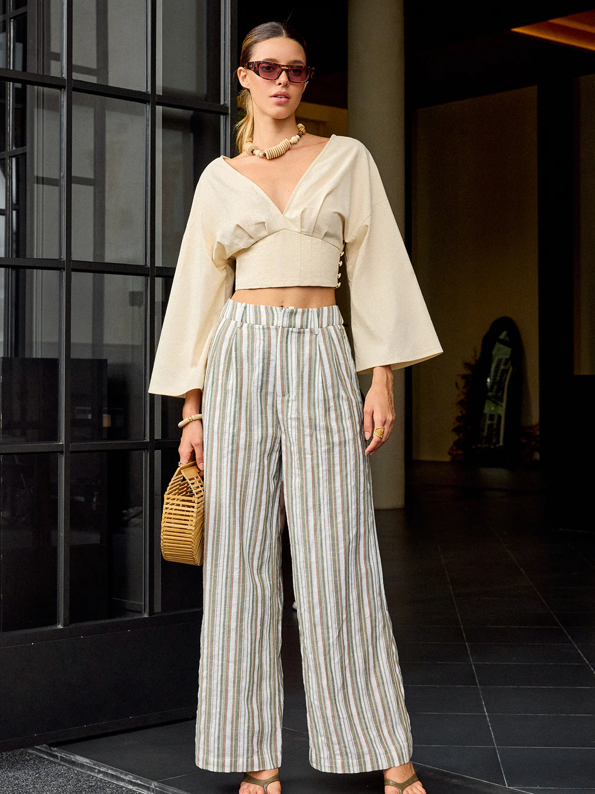 V-Neck Crop Top - Wholesalesil