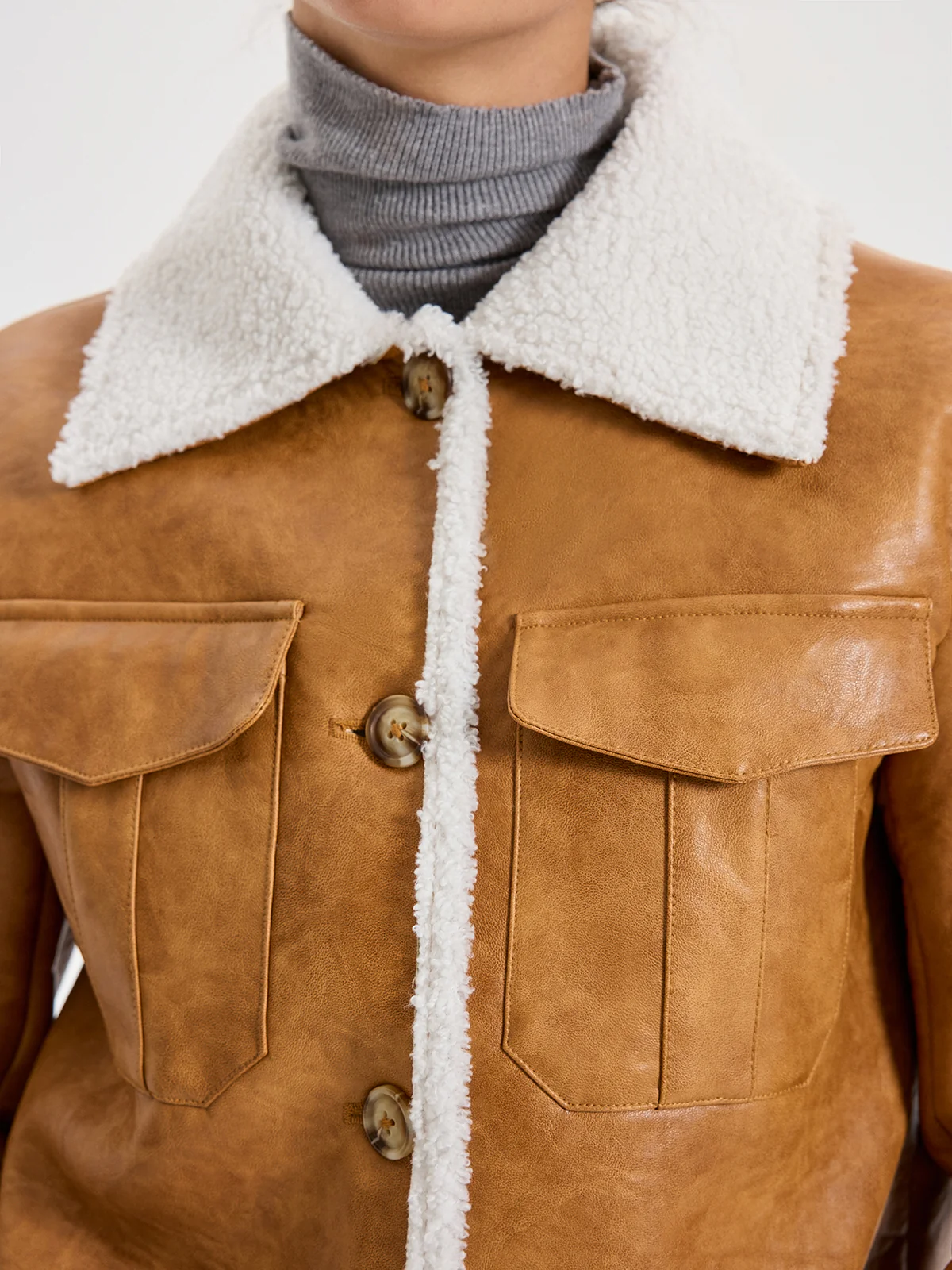 Single-breasted Shearling Jacket with Front Pockets - Wholesalesil